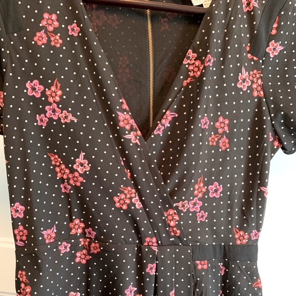 NWOT Detailed Floral Dress - Picture 3 of 10